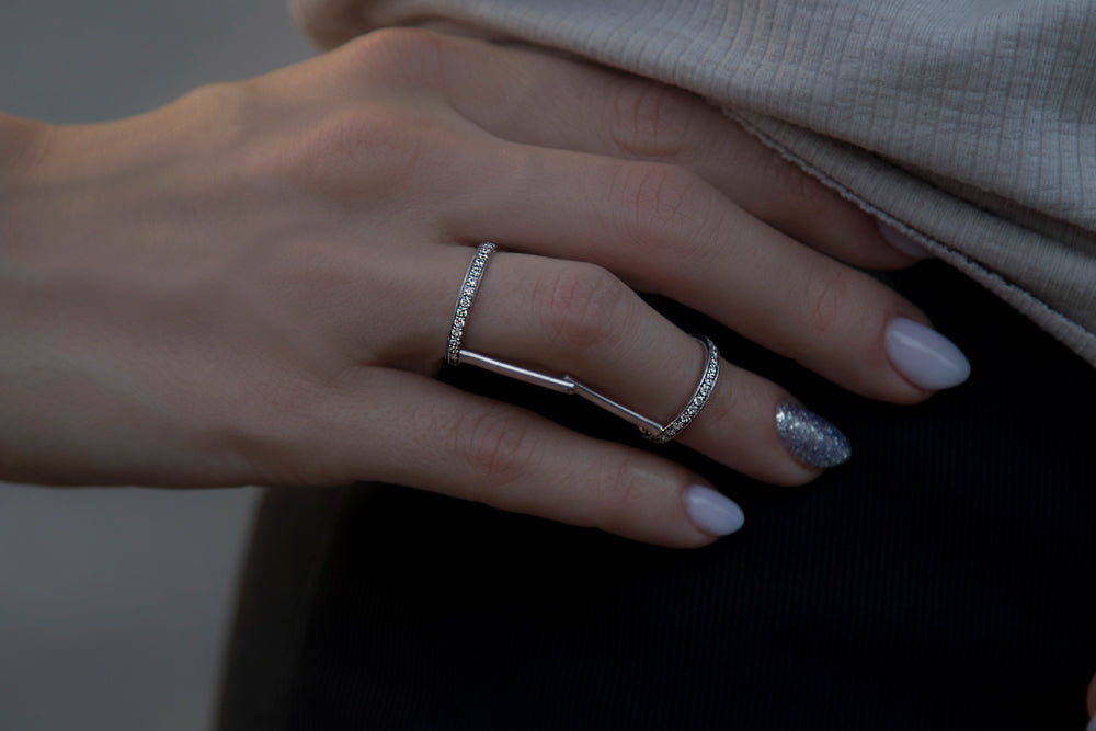 "Silver double sided yinyang ring"