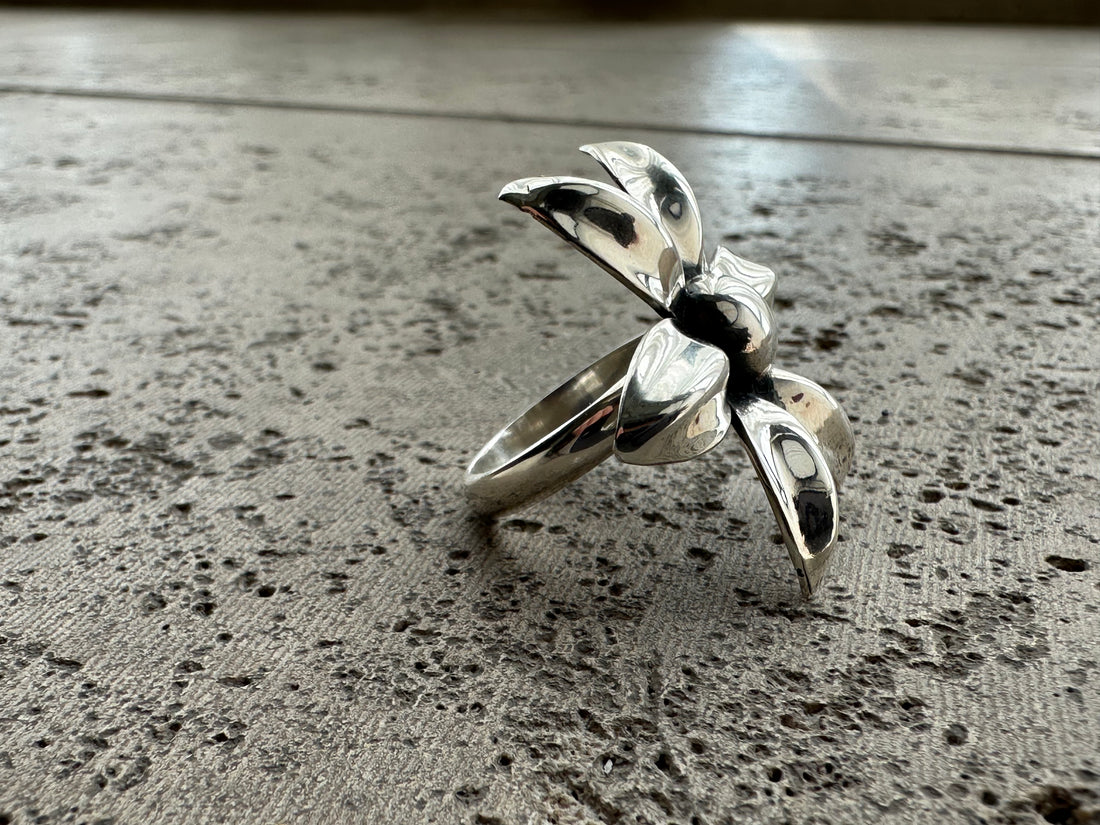 Ring "Blossom"