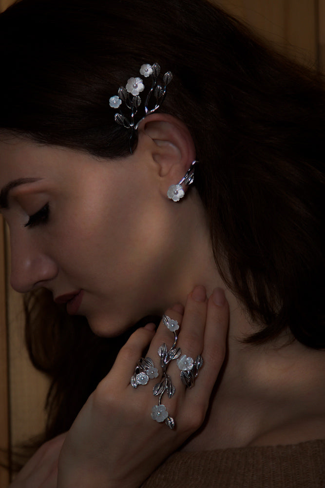 "Silver pearl flower cuff earrings"