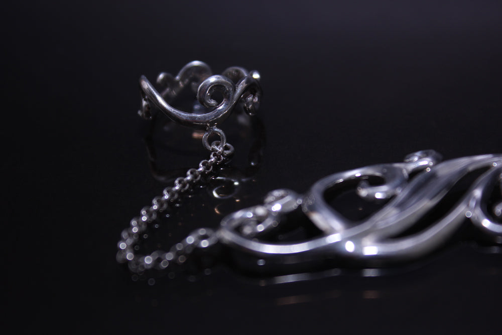 Sterling silver ring-chain bracelet "Filigree"